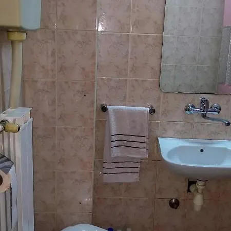Apartment Apartman Tenis