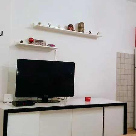 Apartment Apartman Tenis